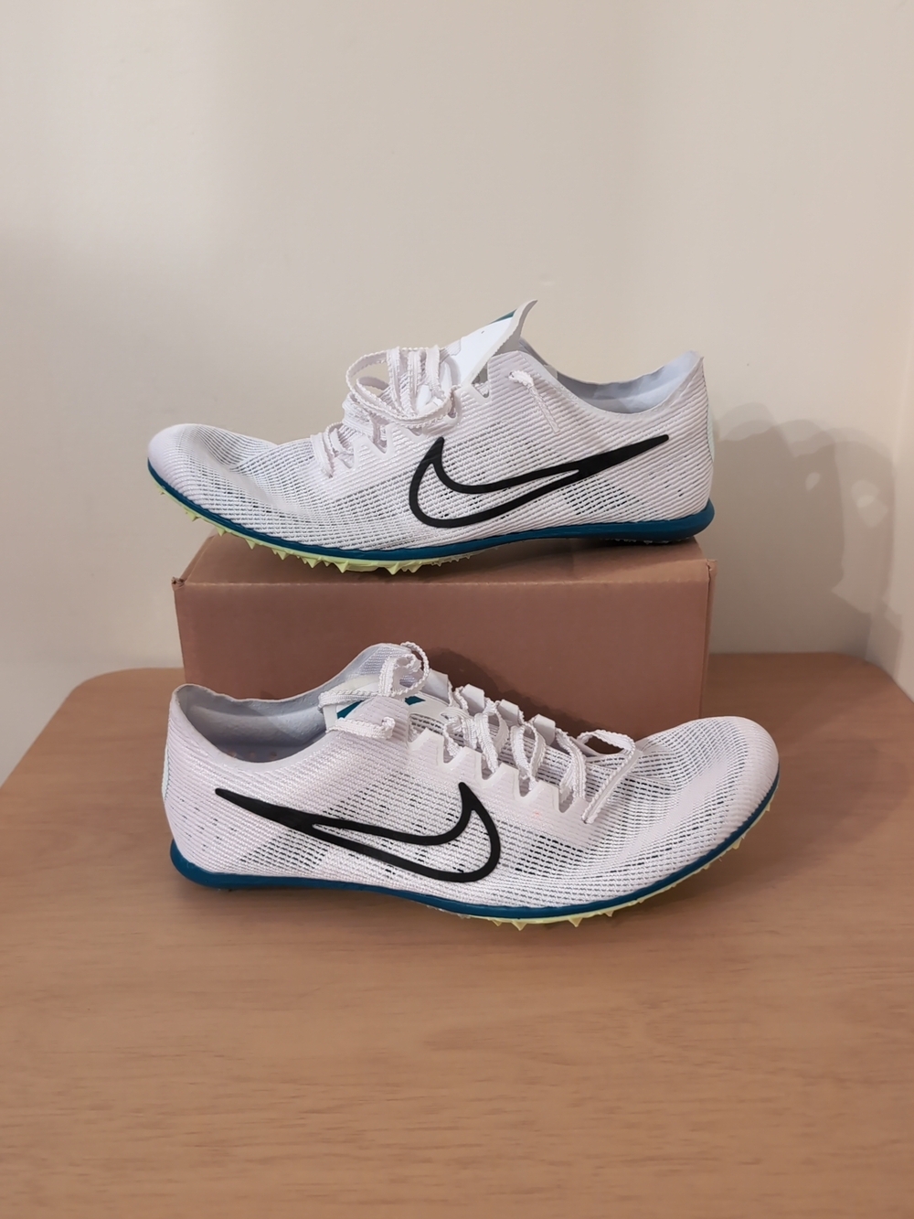 Nike Men's SIZE 8 Zoom Mamba 6